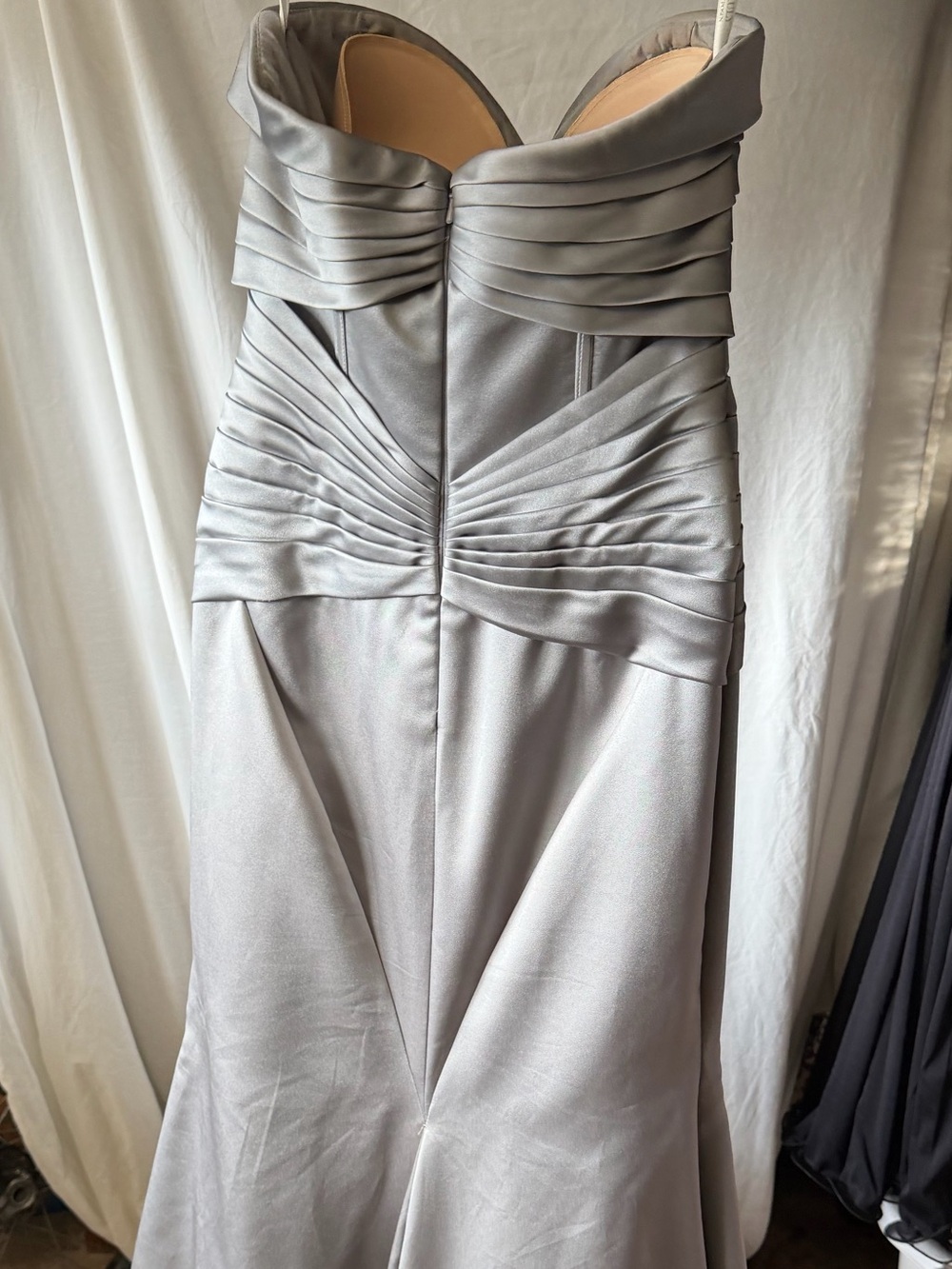 Zac Posen Silver Strapless Satin Mermaid Gown - Picture 3 of 7